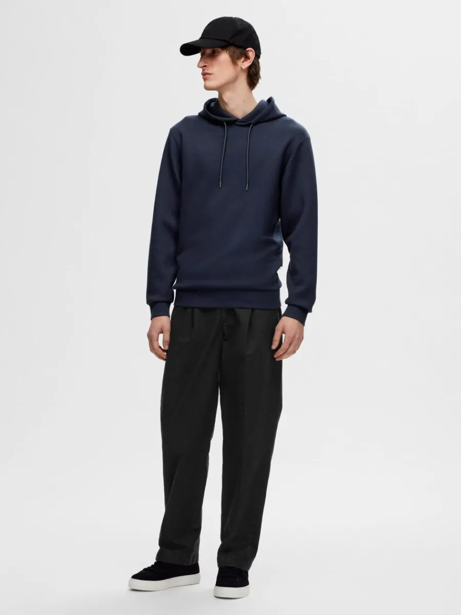 avslappnad_hoodie_2-2.webp SELECTED AVSLAPPNAD HOODIE Blue Sale