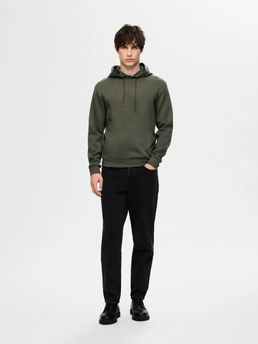 avslappnad_hoodie_2.webp SELECTED AVSLAPPNAD HOODIE Green Outlet