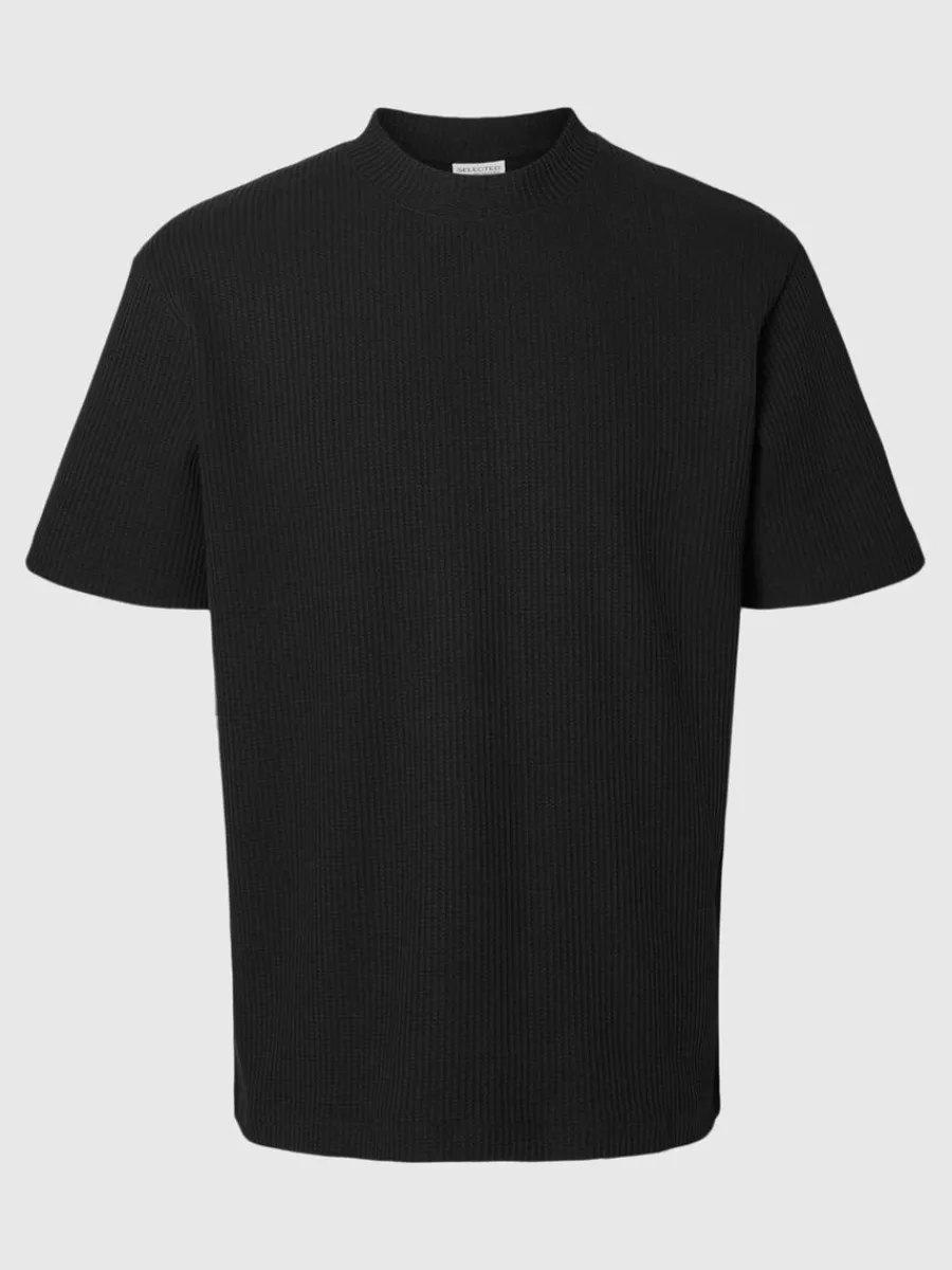 avslappnad_passform_vffla_5.webp SELECTED AVSLAPPNAD PASSFORM VÅFFLAD T-SHIRT Black Clearance