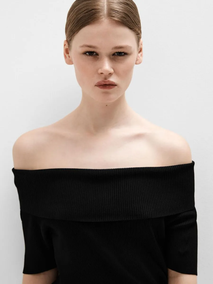 baraxlad_stickad_topp_2.webp SELECTED BARAXLAD STICKAD TOPP Black New