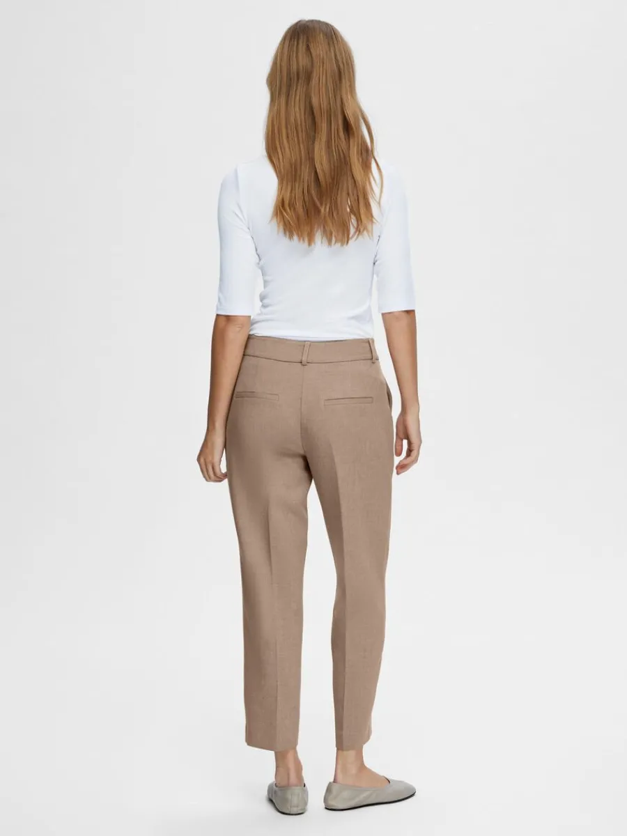 beskurna_byxor_4.webp SELECTED BESKURNA BYXOR Brown Clearance