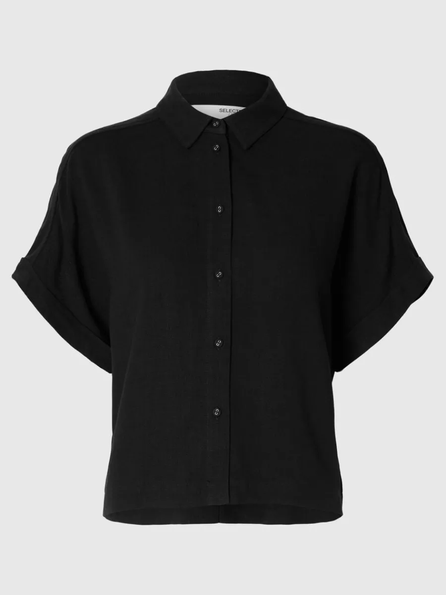 beskurna_kortrmad_skjorta_4-1.webp SELECTED BESKURNA KORTÄRMAD SKJORTA Black Shop