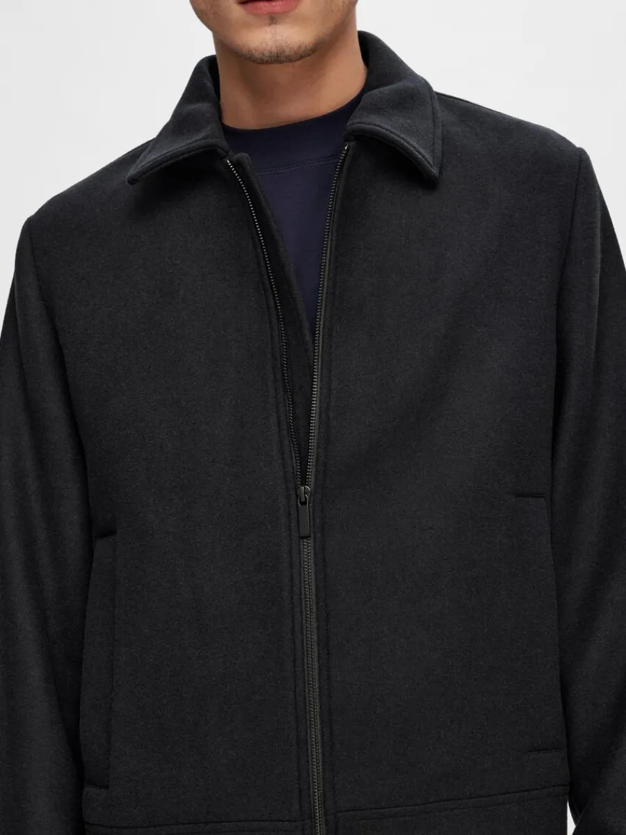 blixtlsfrsedd_kort_jacka_2.webp SELECTED BLIXTLÅSFÖRSEDD KORT JACKA Black Outlet