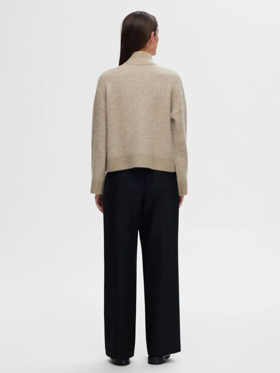 blixtlsstngning_kofta_4-6.webp SELECTED BLIXTLÅSSTÄNGNING KOFTA Beige Clearance