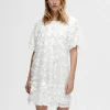 SELECTED BLOMMIG 3D-TEXTUR KORT KLÄNNING White Shop