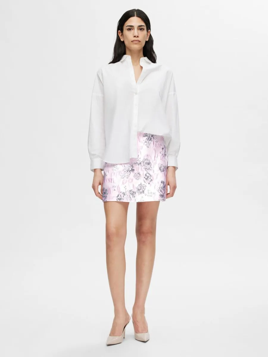 blommig_jacquard_minikjol_2.webp SELECTED BLOMMIG JACQUARD MINIKJOL Pink New