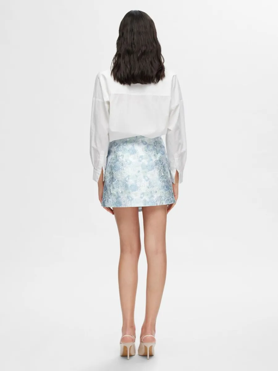 blommig_jacquard_minikjol_4-1.webp SELECTED BLOMMIG JACQUARD MINIKJOL Blue Online