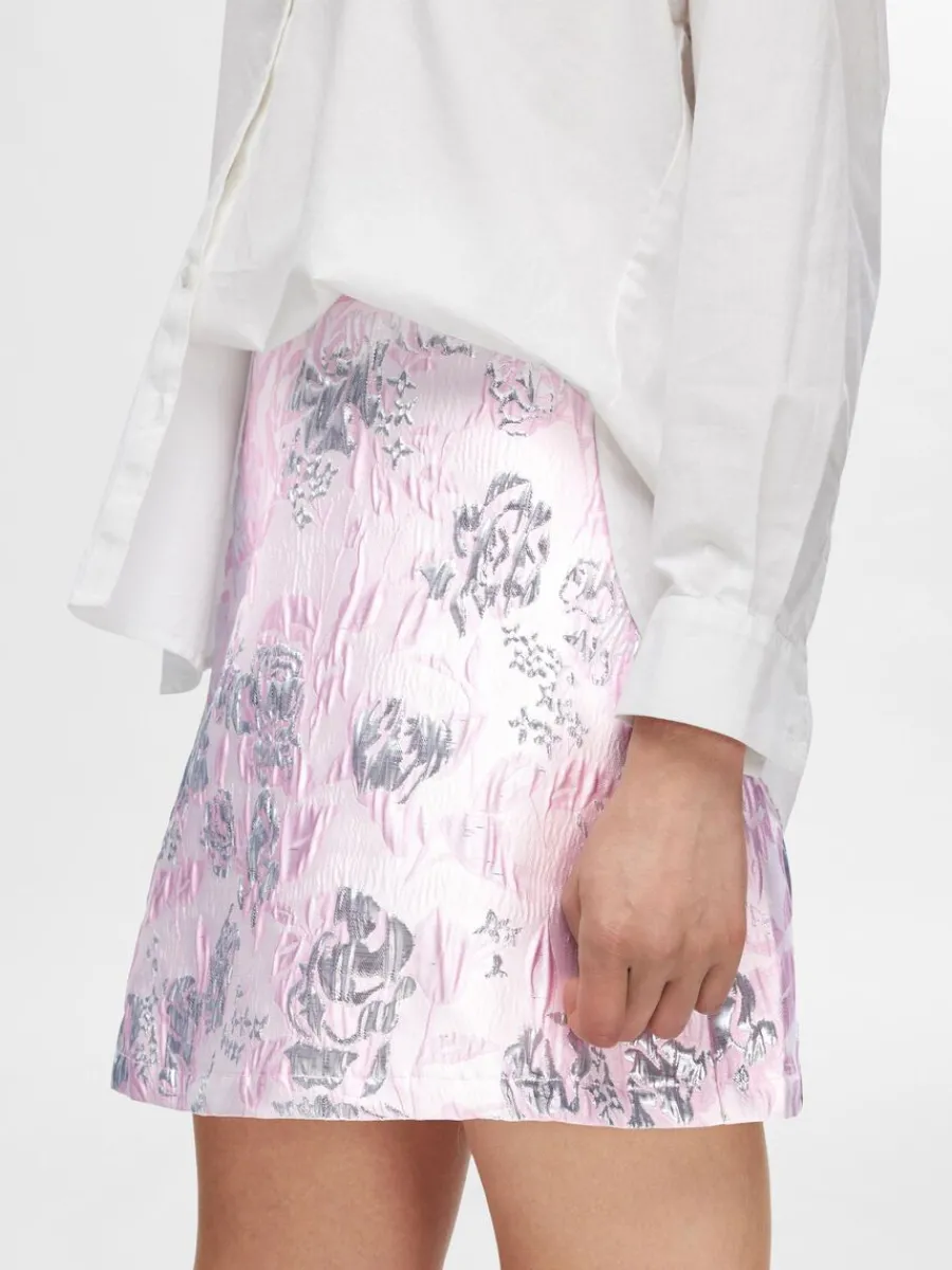 blommig_jacquard_minikjol_5.webp SELECTED BLOMMIG JACQUARD MINIKJOL Pink New