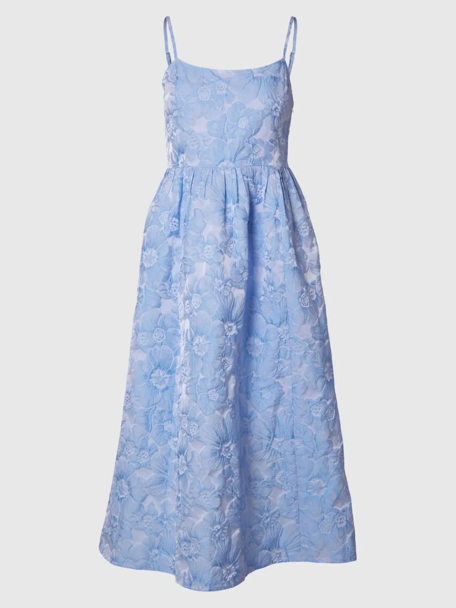 blommig_midiklnning_5.webp SELECTED BLOMMIG MIDIKLÄNNING Blue Shop