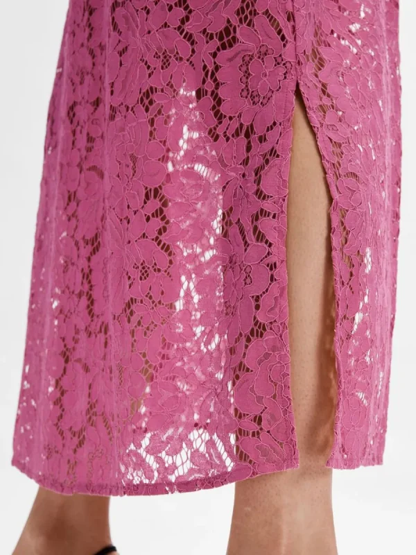 SELECTED BLOMMIG SPETS MIDIKLÄNNING Pink Best Sale