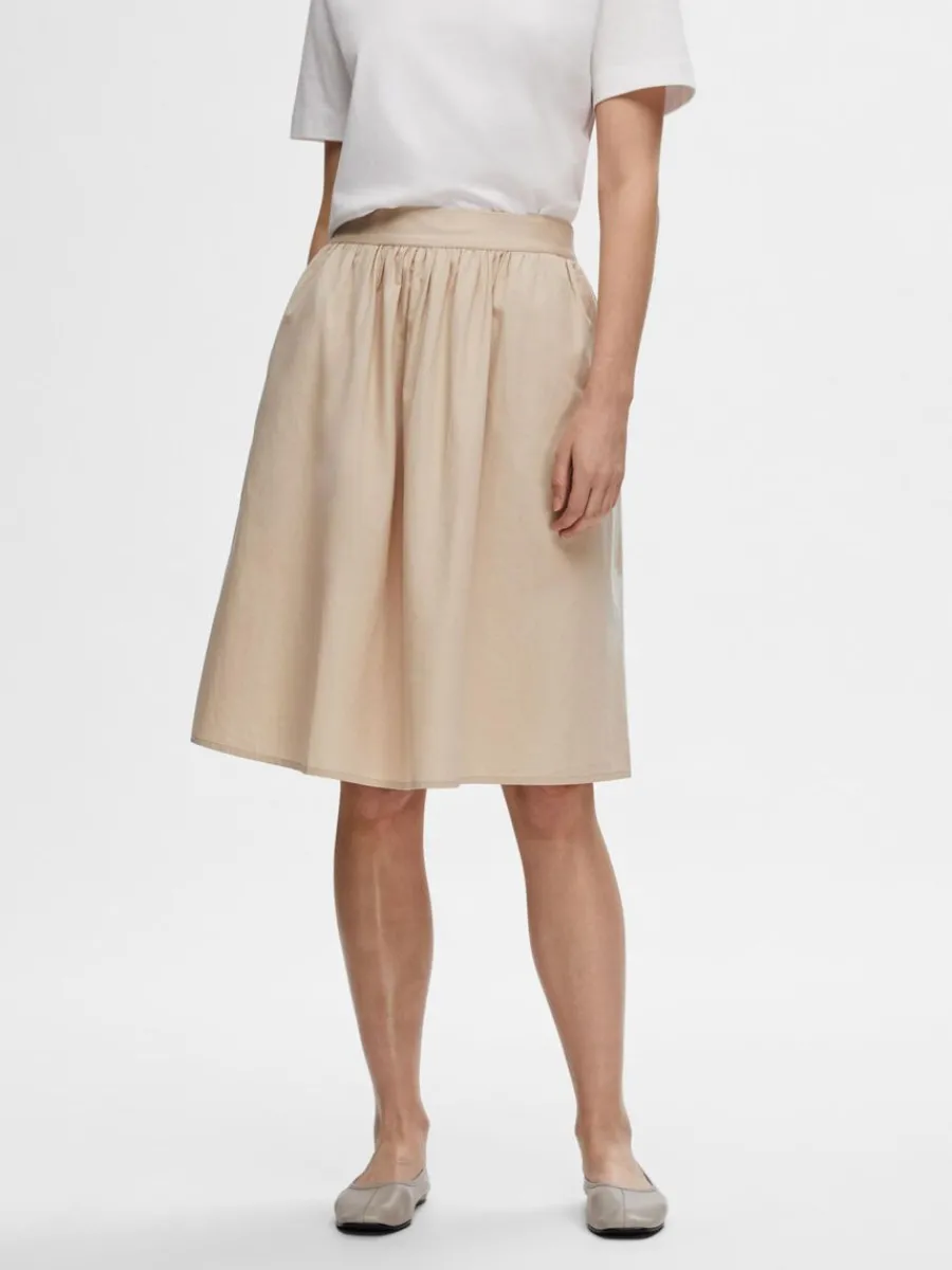 bomullssydd_midikjol_1.webp SELECTED BOMULLSSYDD MIDIKJOL Beige Cheap