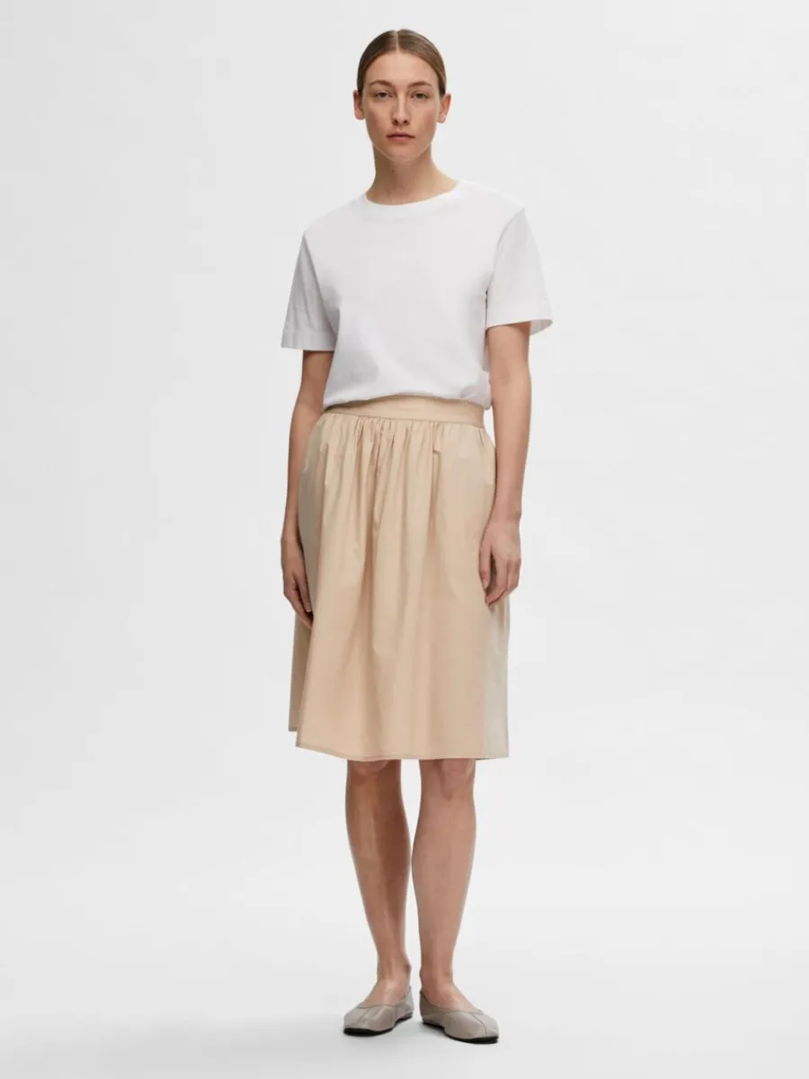 bomullssydd_midikjol_2.webp SELECTED BOMULLSSYDD MIDIKJOL Beige Cheap