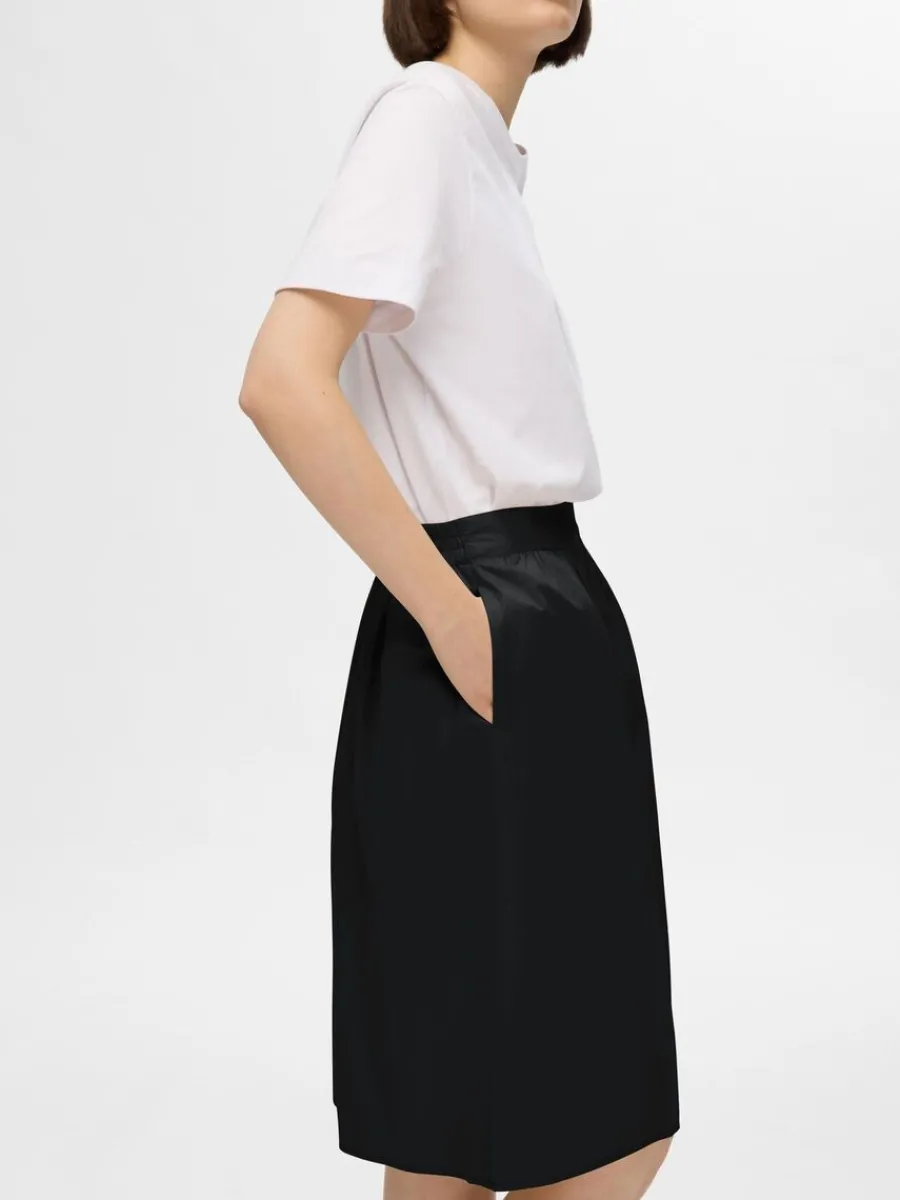 bomullssydd_midikjol_3-1.webp SELECTED BOMULLSSYDD MIDIKJOL Black Sale