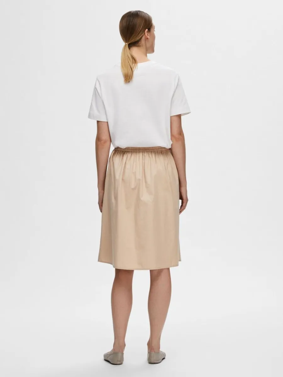 bomullssydd_midikjol_5.webp SELECTED BOMULLSSYDD MIDIKJOL Beige Cheap