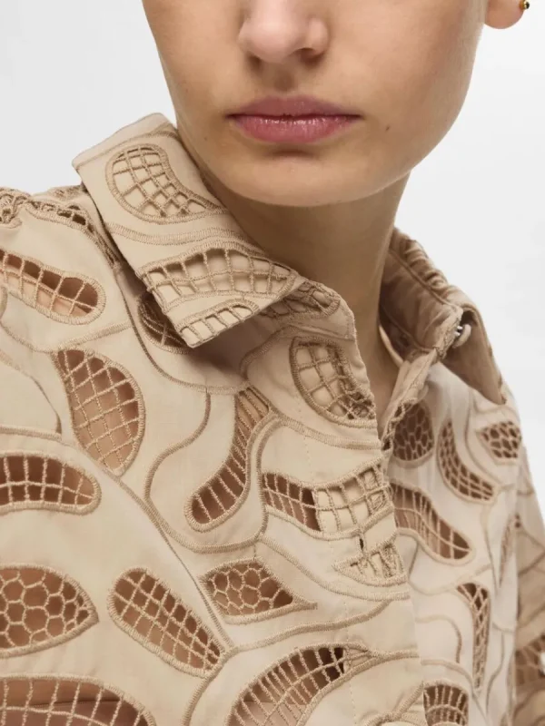 SELECTED BRODERIE ANGLAISE CROPPAD SKJORTA Beige Cheap