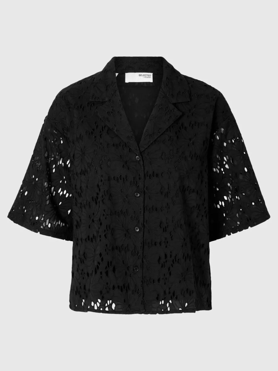 broderie_anglaise_kortrma_5-1.webp SELECTED BRODERIE ANGLAISE KORTÄRMAD SKJORTA Black Cheap