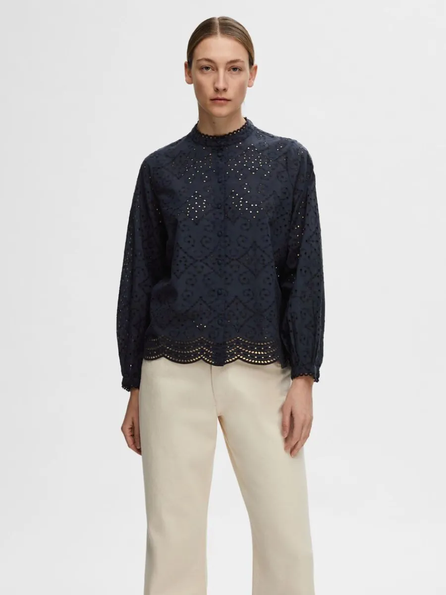broderie_anglaise_skjorta_0.webp SELECTED BRODERIE ANGLAISE SKJORTA Blue Discount