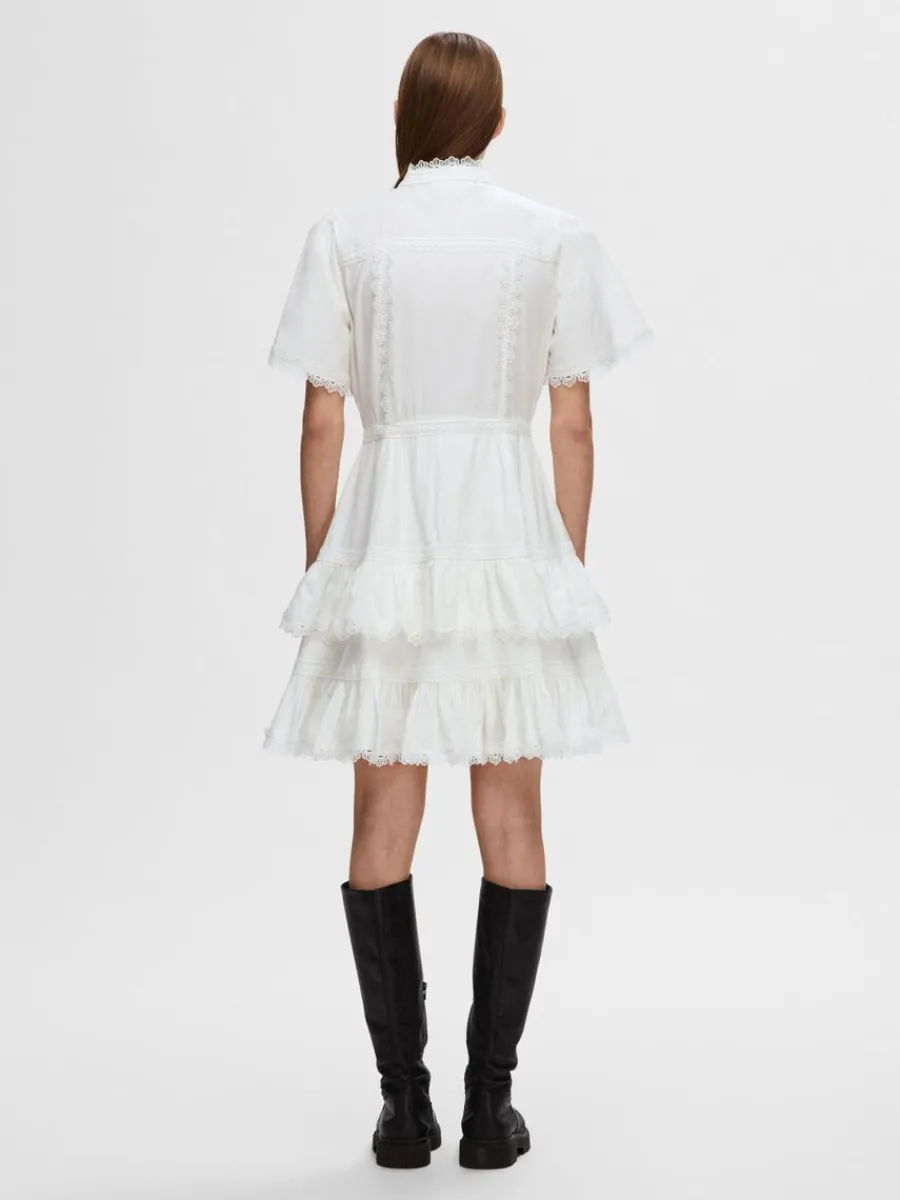 brodyrprydd_kort_klnning_4.webp SELECTED BRODYRPRYDD KORT KLÄNNING White Cheap