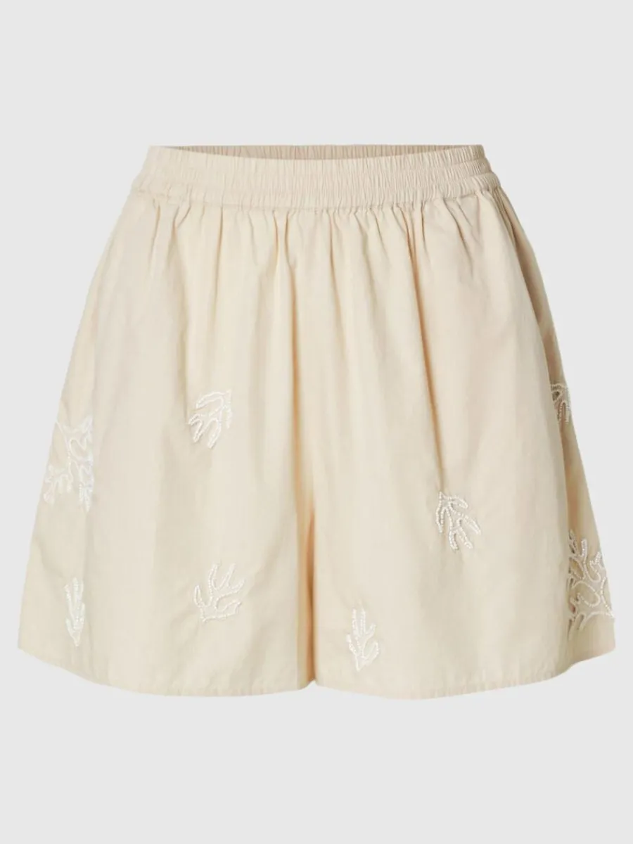 brodyrprydd_shorts_0.webp SELECTED BRODYRPRYDD SHORTS Beige Store