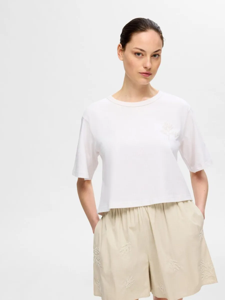brodyrprydd_shorts_3.webp SELECTED BRODYRPRYDD SHORTS Beige Store