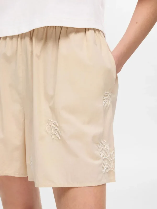 SELECTED BRODYRPRYDD SHORTS Beige Store