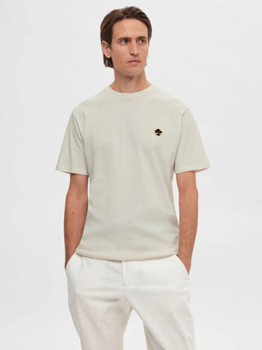 brodyrprydd_tshirt_0-7.webp SELECTED BRODYRPRYDD T-SHIRT White Cheap