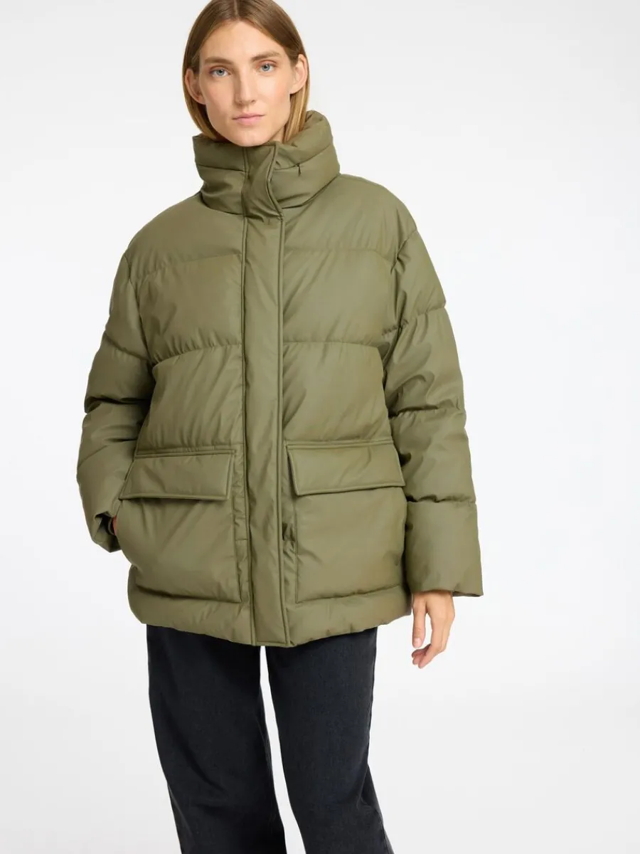 coated_vadderad_jacka_2-1.webp SELECTED COATED VADDERAD JACKA Green Fashion
