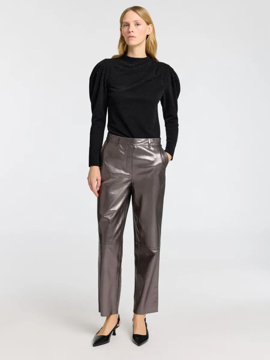 draperad_lngrmad_topp_1-1.webp SELECTED DRAPERAD LÅNGÄRMAD TOPP Black Flash Sale