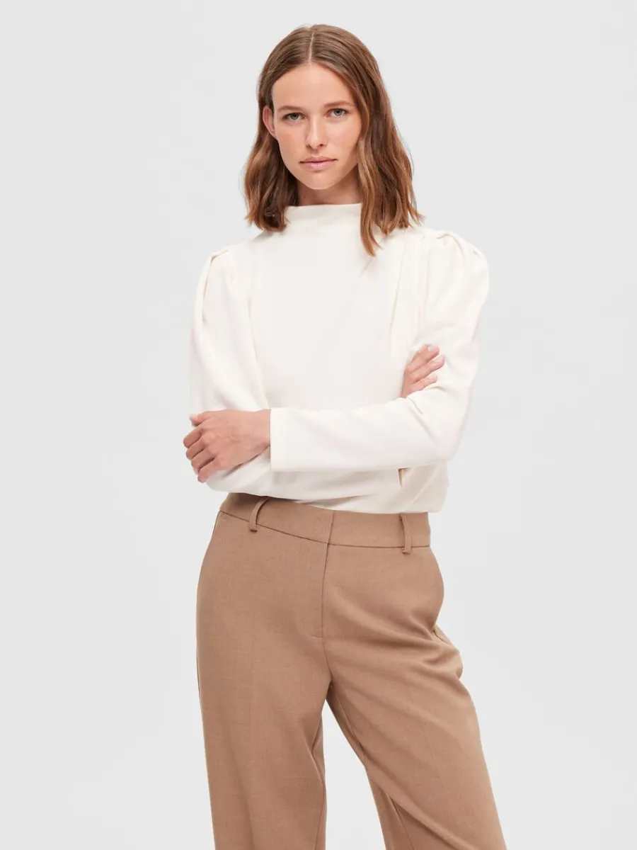 draperad_topp_2.webp SELECTED DRAPERAD TOPP White Outlet