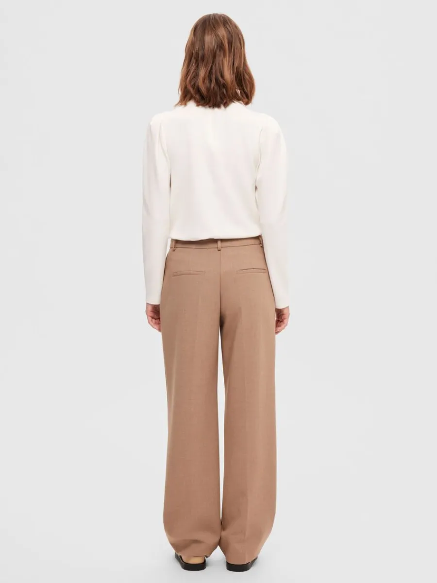 draperad_topp_4.webp SELECTED DRAPERAD TOPP White Outlet
