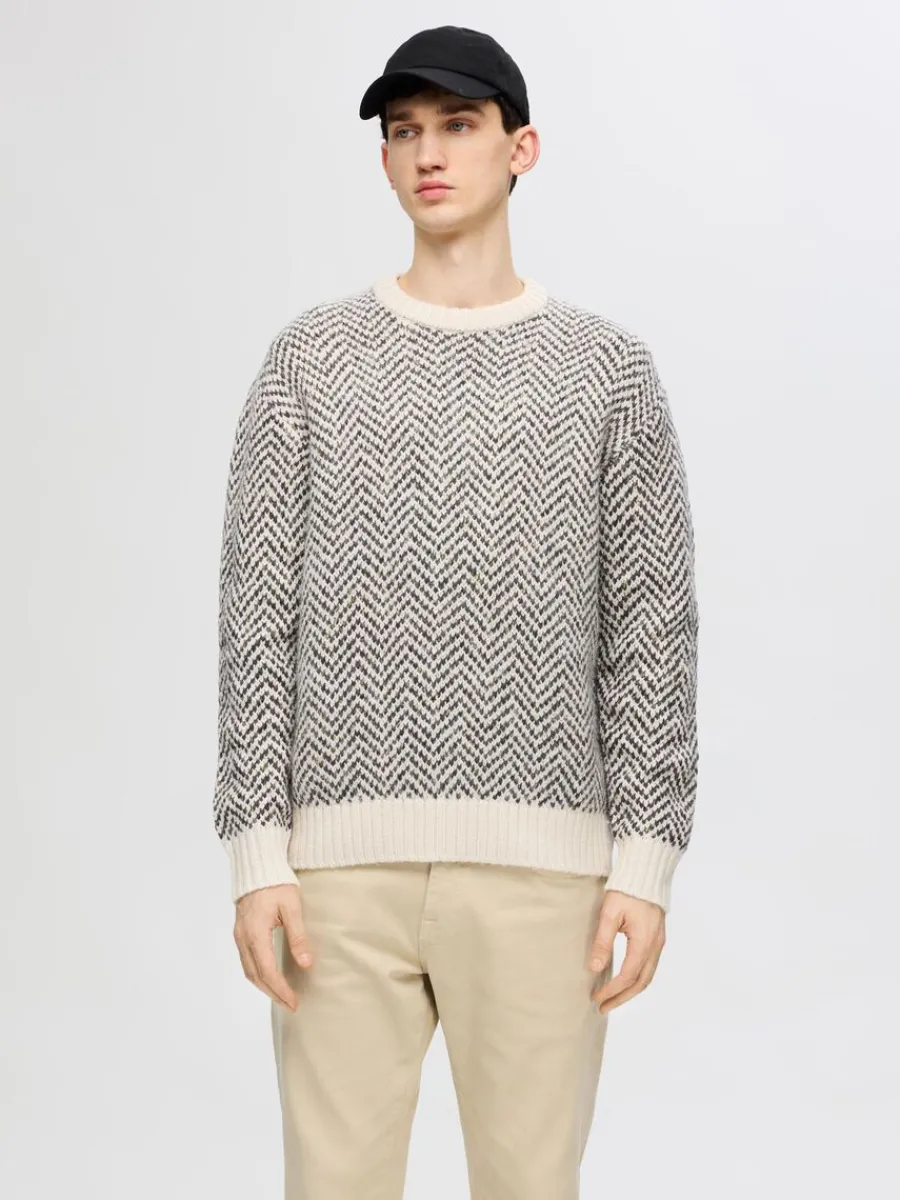 fiskbenstryck_trja_0-1.webp SELECTED FISKBENSTRYCK TRÖJA Beige Cheap