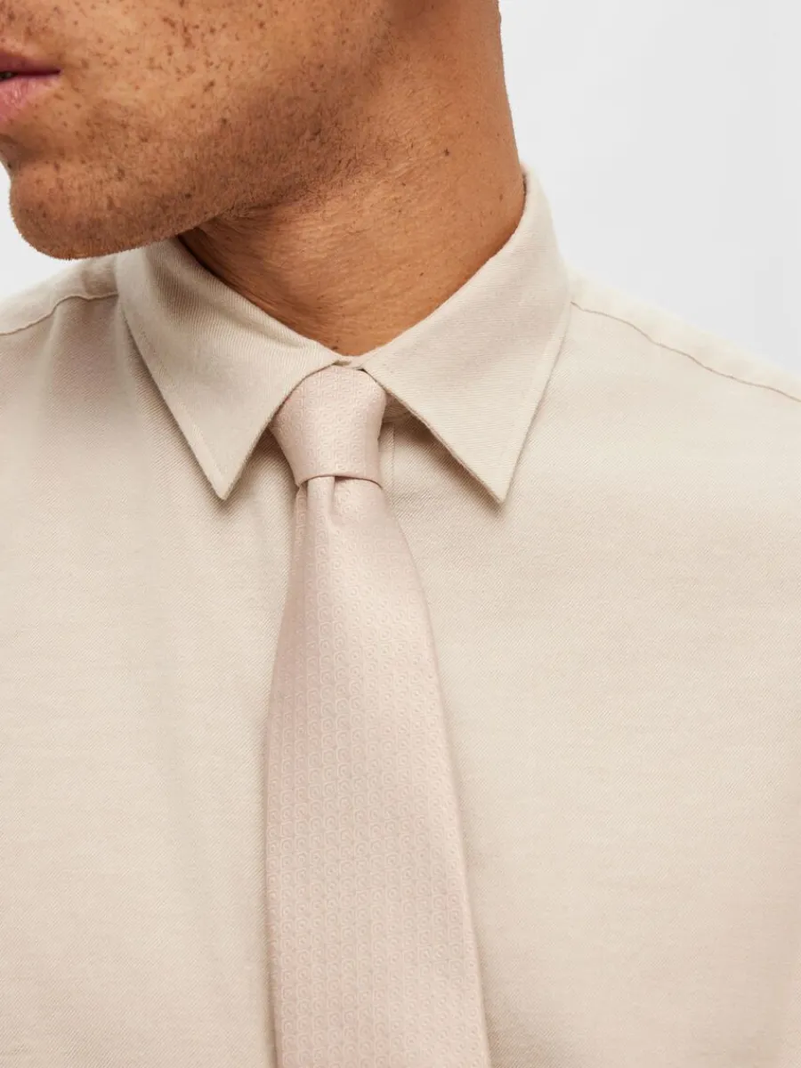 flanell_verskjorta_4-3.webp SELECTED FLANELL ÖVERSKJORTA Beige Store