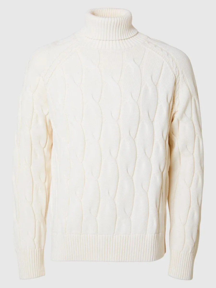 fltstickning_polotrja_0-1.webp SELECTED FLÄTSTICKNING POLOTRÖJA Beige Shop