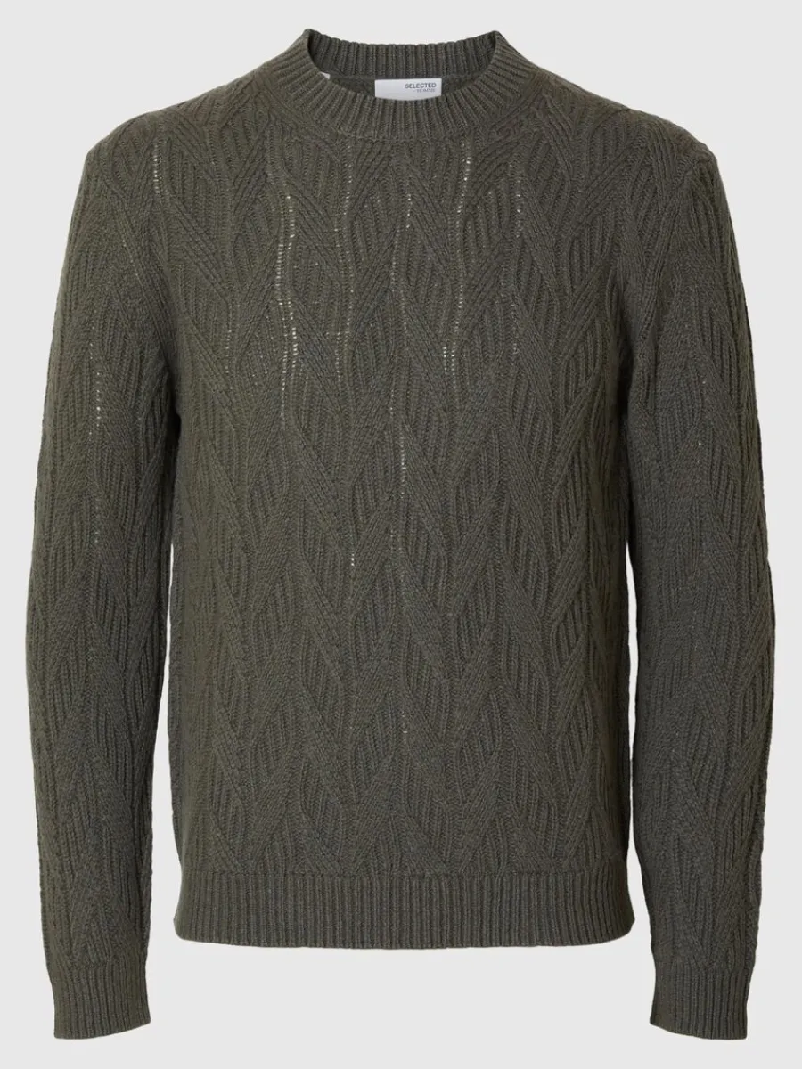 fltstickning_stickad_trja_0.webp SELECTED FLÄTSTICKNING STICKAD TRÖJA Green Store