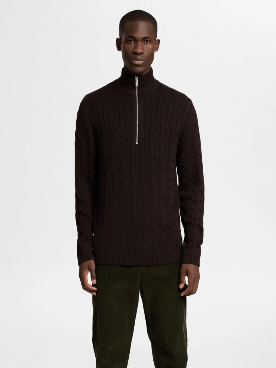 fltstickning_trja_0-10.webp SELECTED FLÄTSTICKNING TRÖJA Brown Fashion
