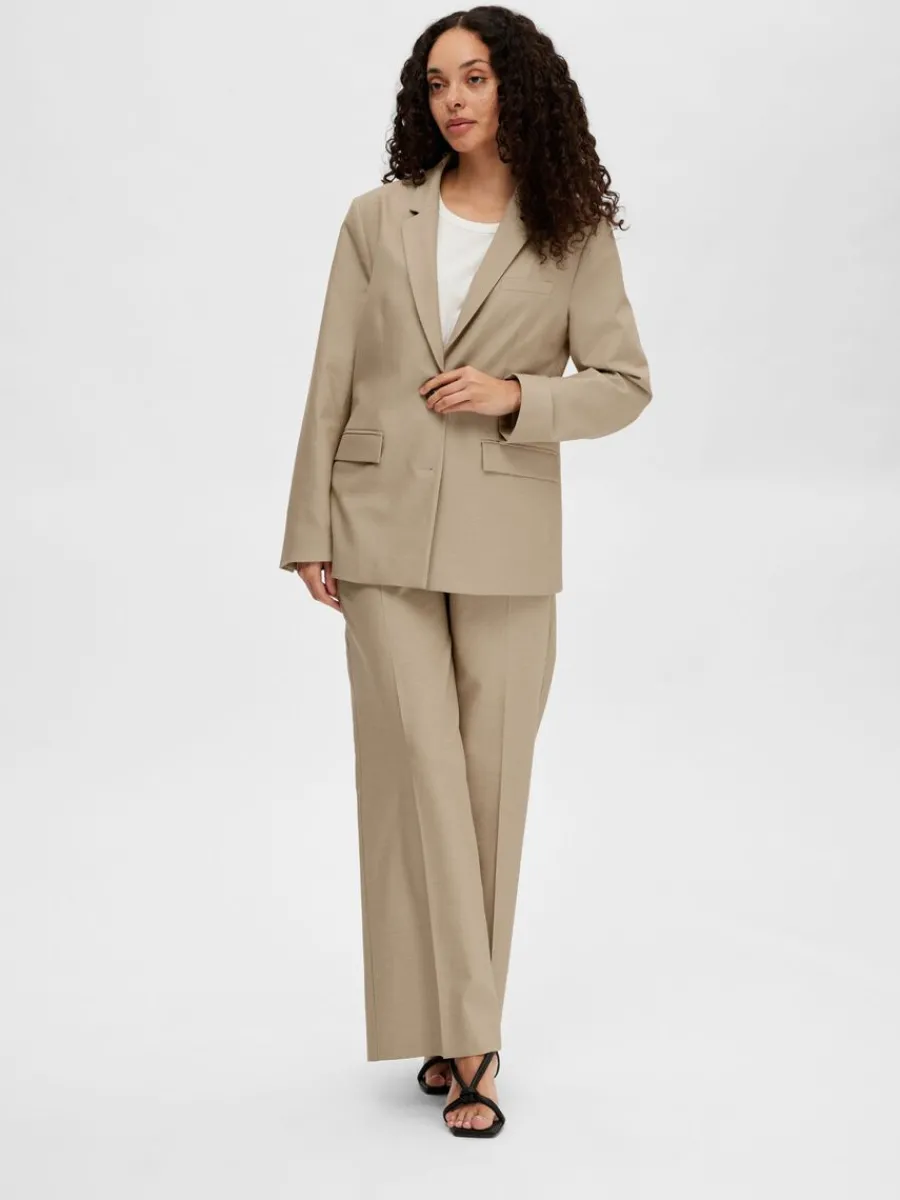 formell_kavaj_2.webp SELECTED FORMELL KAVAJ Beige Shop