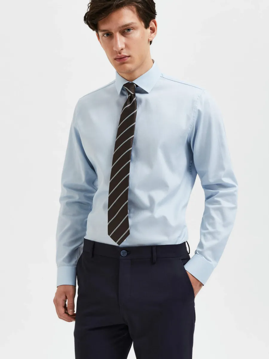 formell_skjorta_3-3.webp SELECTED FORMELL SKJORTA Blue Shop
