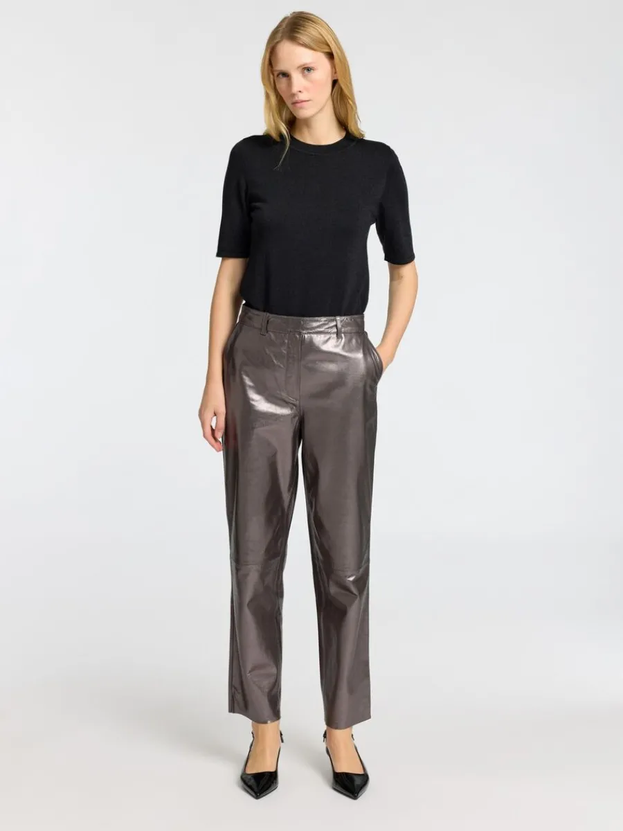glitter_stickad_topp_1.webp SELECTED GLITTER STICKAD TOPP Black Fashion