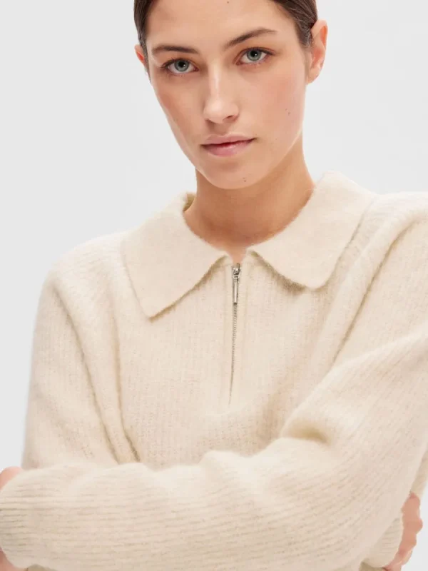 SELECTED HALVLÅNGT BLIXTLÅS STICKAD TOPP Beige Store