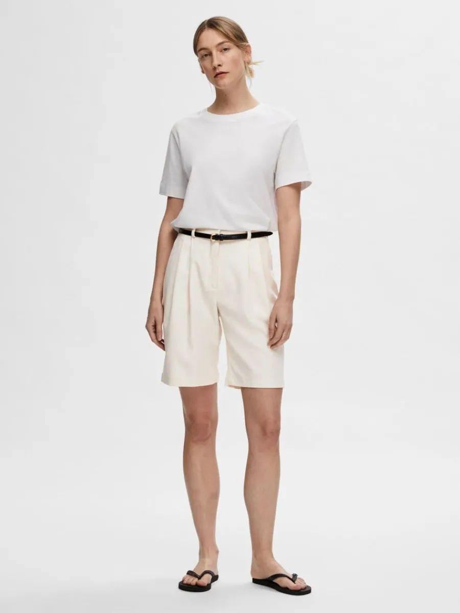 hg_midja_shorts_2.webp SELECTED HÖG MIDJA SHORTS Beige Cheap