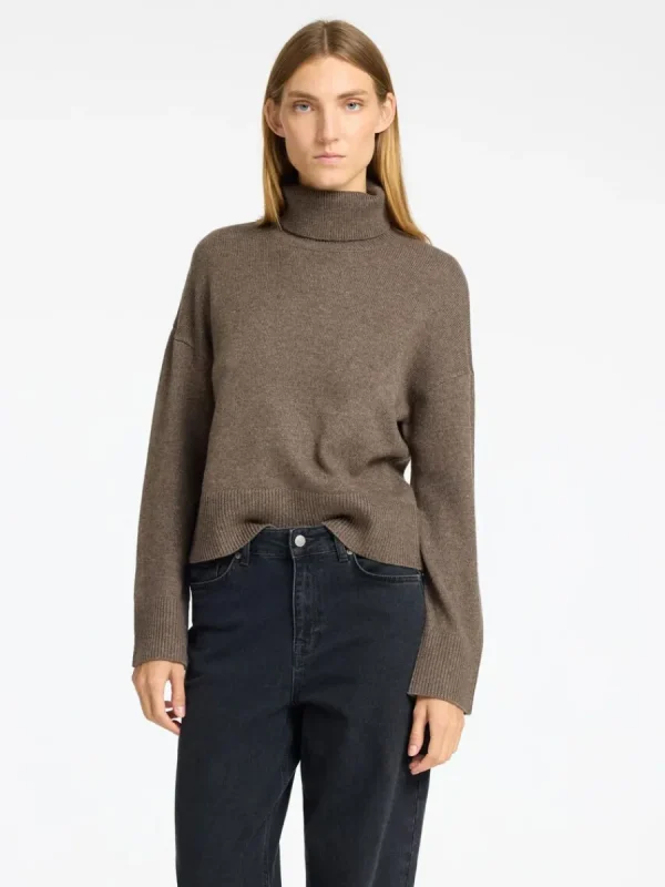 SELECTED HÖGHALSAD TRÖJA Brown Flash Sale