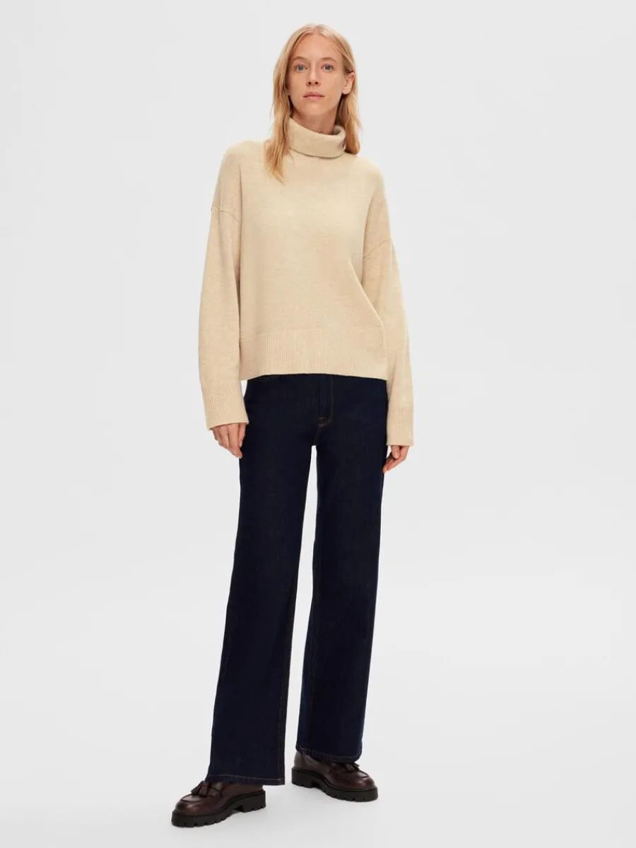 hghalsad_trja_1-4.webp SELECTED HÖGHALSAD TRÖJA Beige Cheap