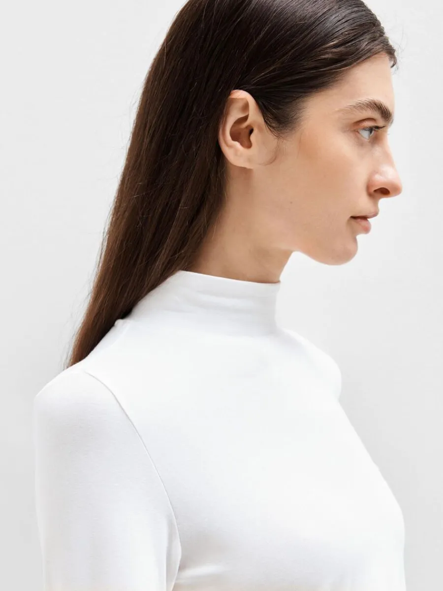 hghalsad_tshirt_2-1.webp SELECTED HÖGHALSAD T-SHIRT White Clearance