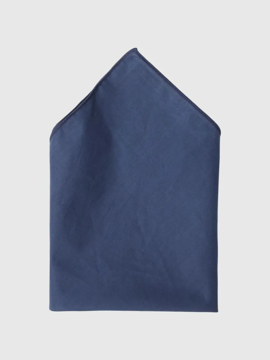 klassiska_nsduk_0.webp SELECTED KLASSISKA NÄSDUK Blue Store