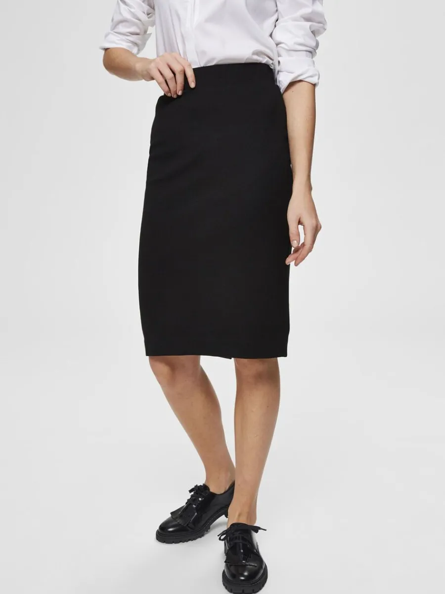 klassiska_pennkjol_2.webp SELECTED KLASSISKA PENNKJOL Black Fashion