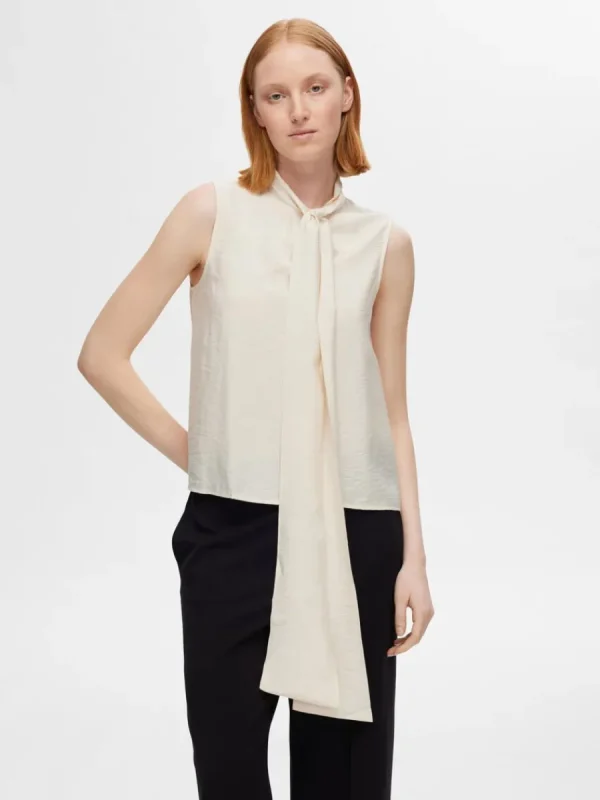 SELECTED KNYTNING I HALSEN ÄRMLÖS TOPP Beige Outlet