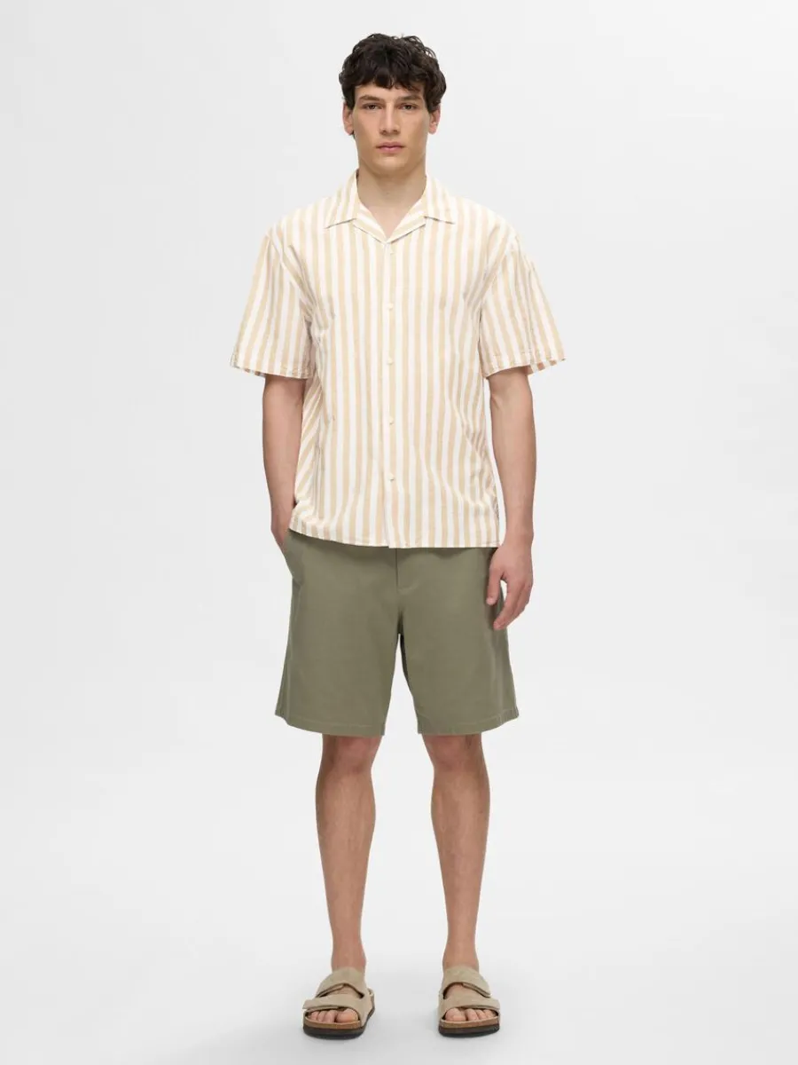kortrmad_skjorta_2-7.webp SELECTED KORTÄRMAD SKJORTA Beige Discount