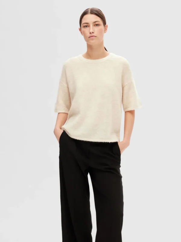 SELECTED KORTÄRMAD STICKAD TOPP Beige Hot