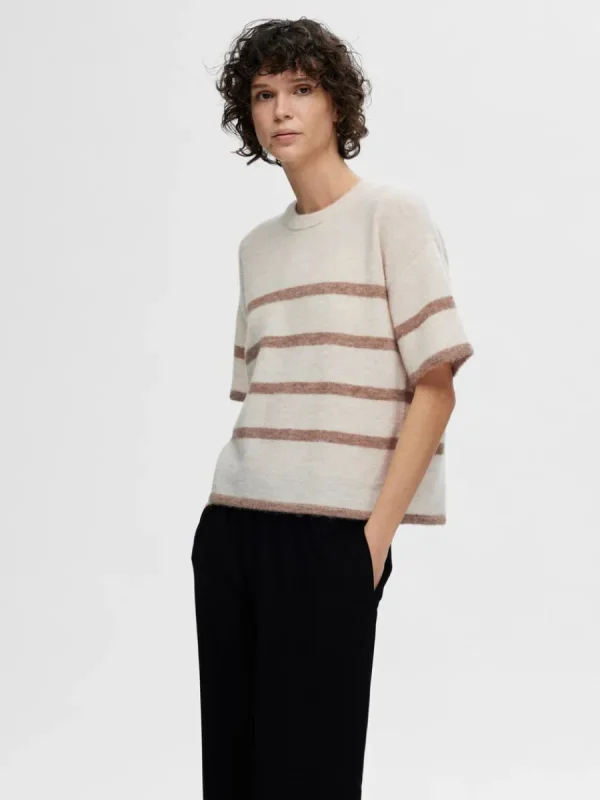 SELECTED KORTÄRMAD STICKAD TOPP Beige Store