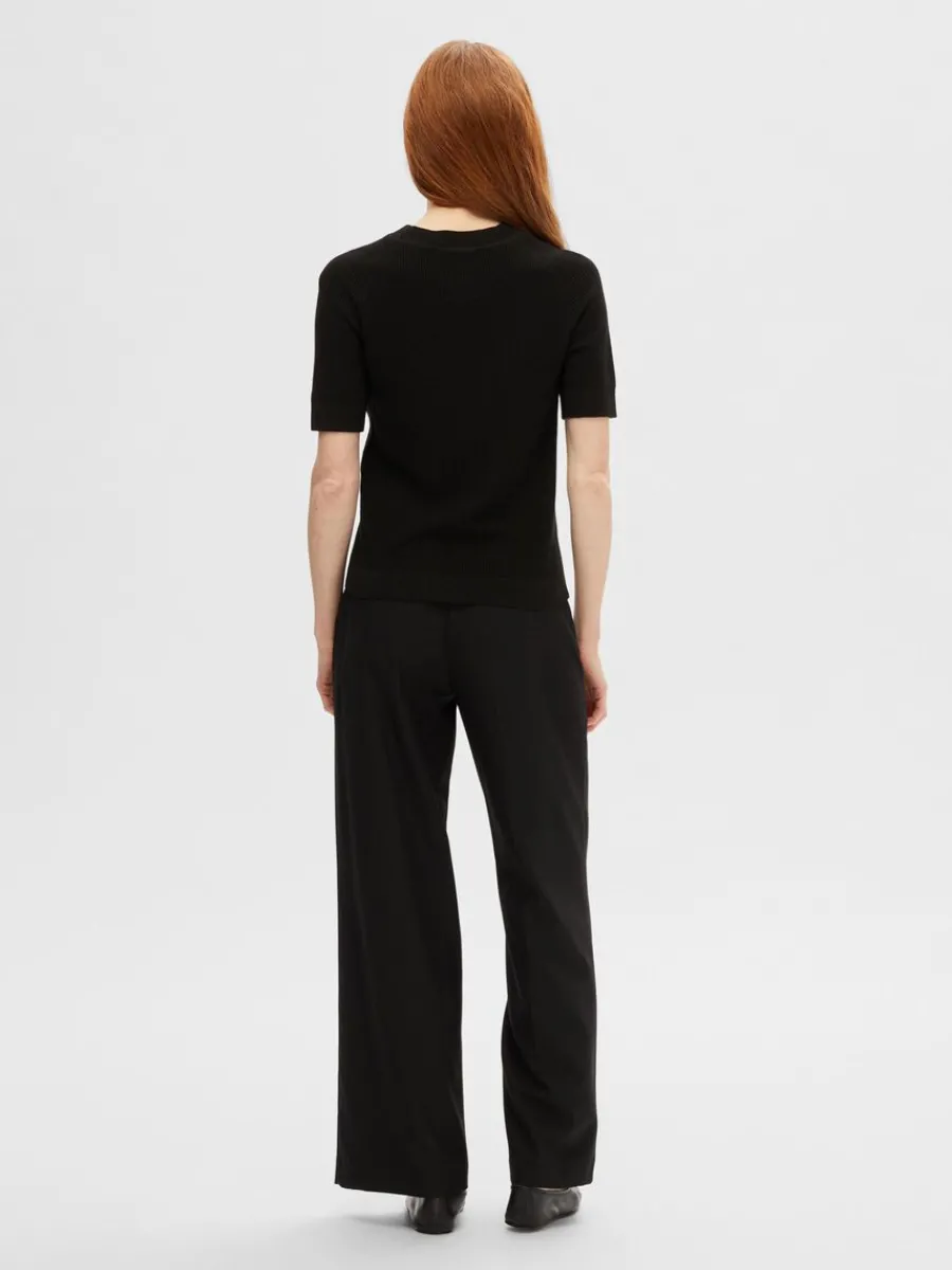 kortrmad_stickad_topp_4-14.webp SELECTED KORTÄRMAD STICKAD TOPP Black Discount